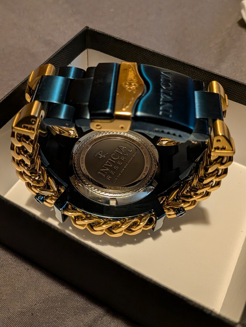 Invicta Reserve Gladiator Model (34439) - Picture 6 of 8